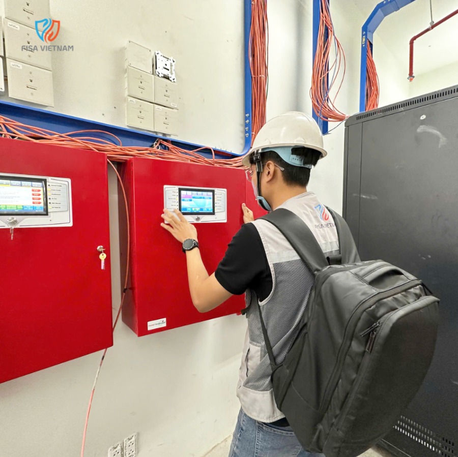 Nhân viên Kỹ thuật PCCC