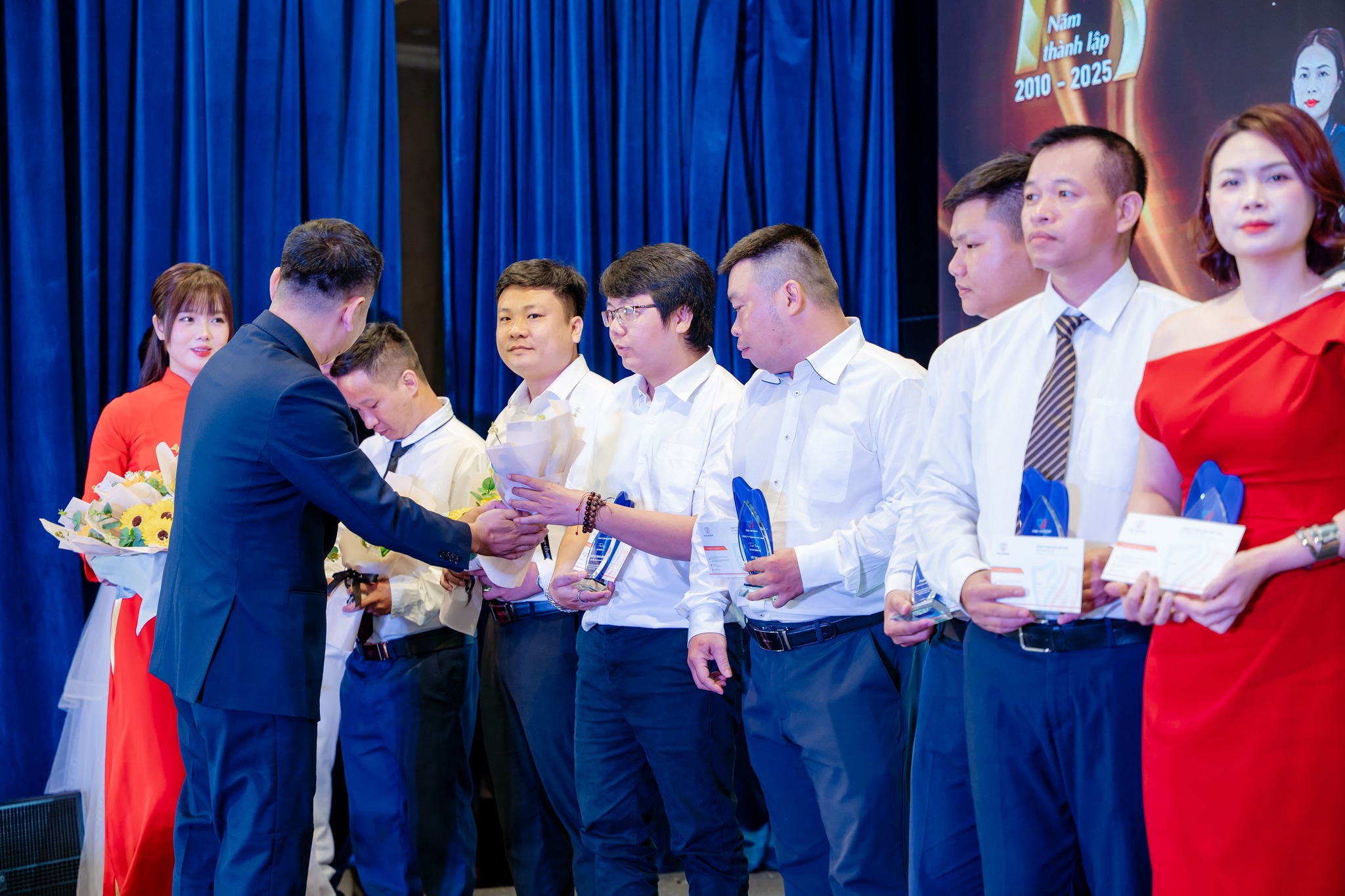 FISA Việt Nam Tri Ân Những Người Đồng Hành Trong Hành Trình 15 Năm Rực Rỡ