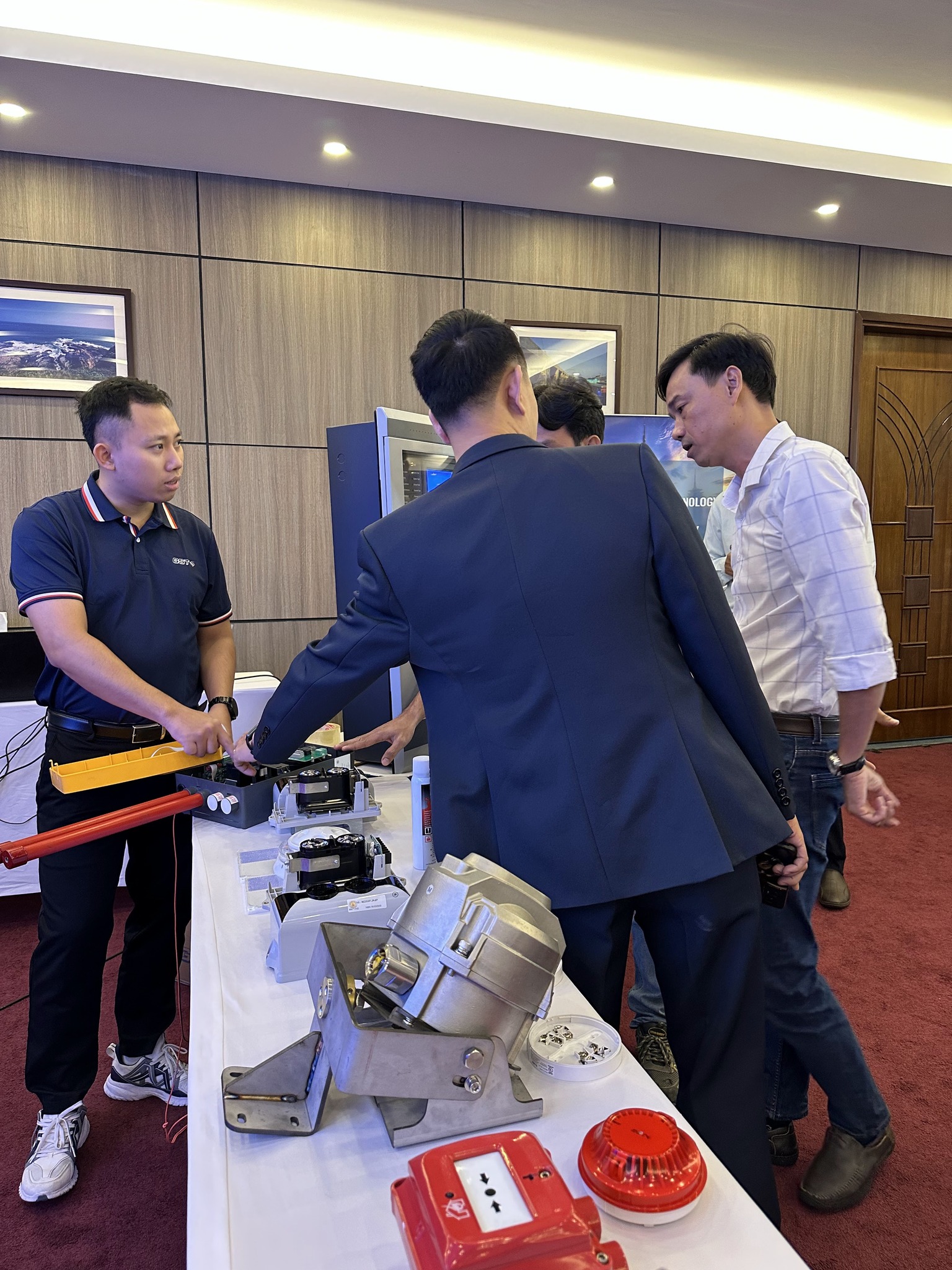 FISA Việt Nam và GST Tổ Chức Thành Công Roadshow Tư Vấn Giải Pháp Hệ Thống Báo Cháy Địa Chỉ tại Đà Nẵng