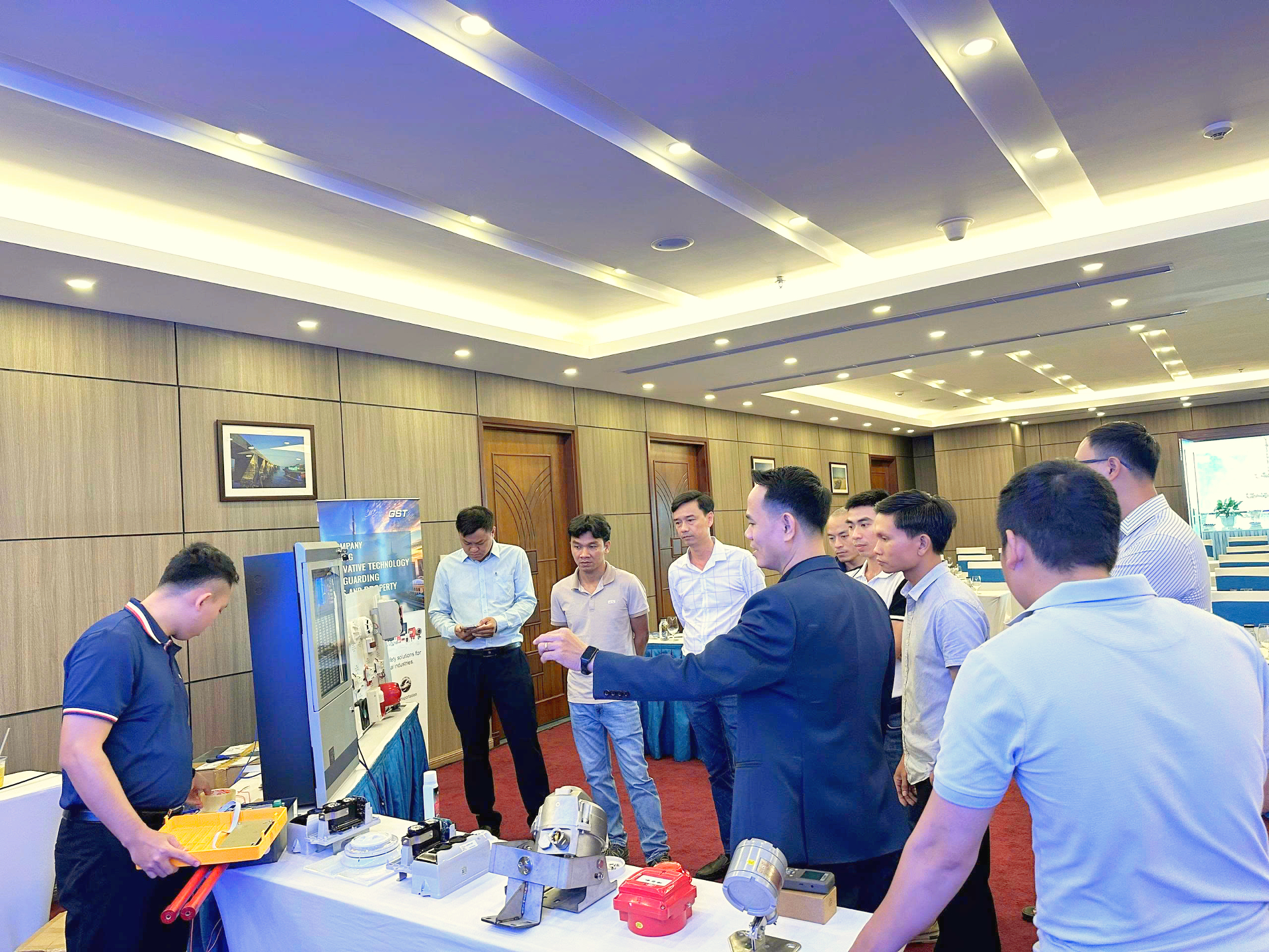 FISA Việt Nam và GST Tổ Chức Thành Công Roadshow Tư Vấn Giải Pháp Hệ Thống Báo Cháy Địa Chỉ tại Đà Nẵng
